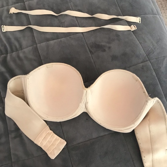 strapless nude bra - Picture 3 of 3